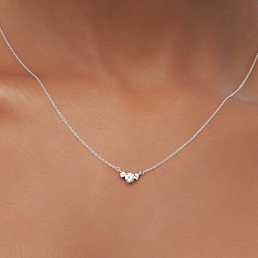 14K White Gold Three Diamond Simple Collarbone Necklace